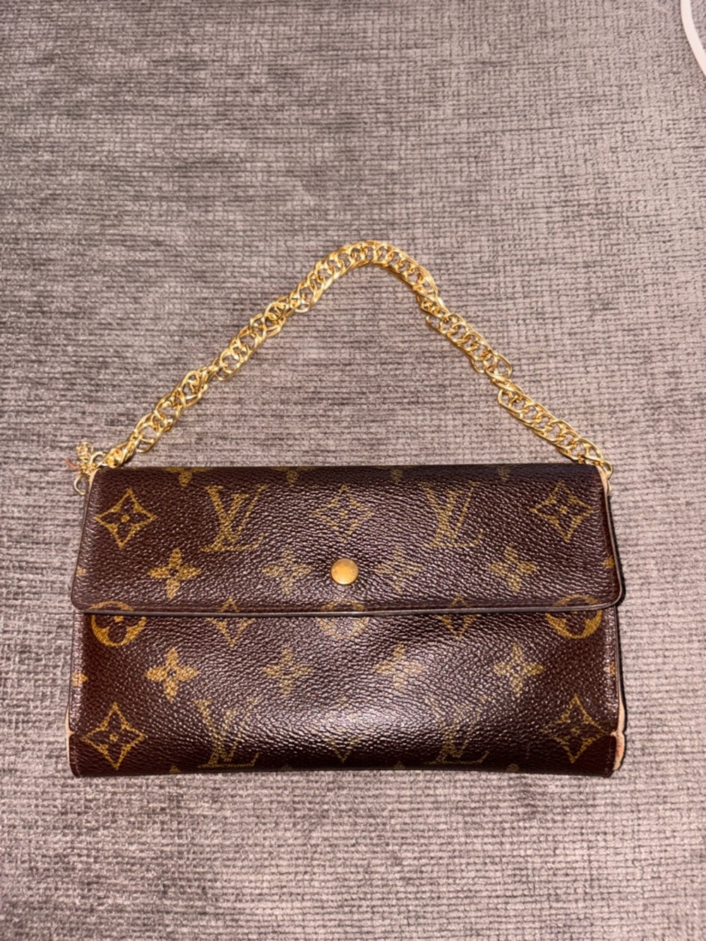 Louis Vuitton Monogram Canvas Chain Clutch in Brown and Gold - Picture 2 of 9
